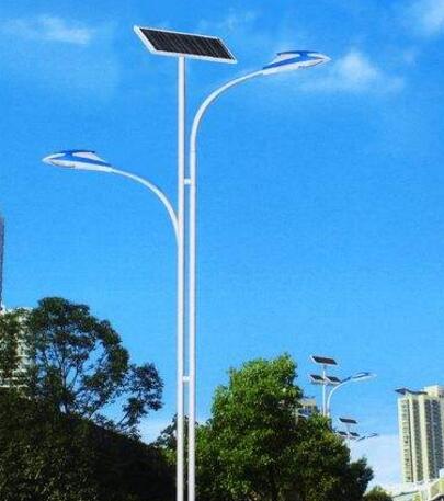 山東太陽能路燈